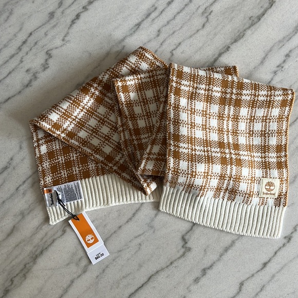 Timberland Scarf - Picture 4 of 5